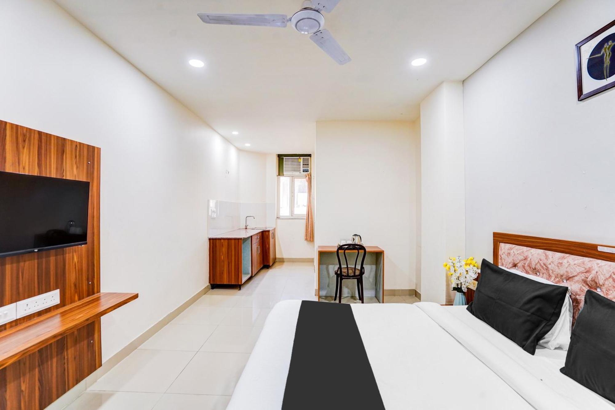 Super Collection O Sector 104 Noida Hotel ภายนอก รูปภาพ