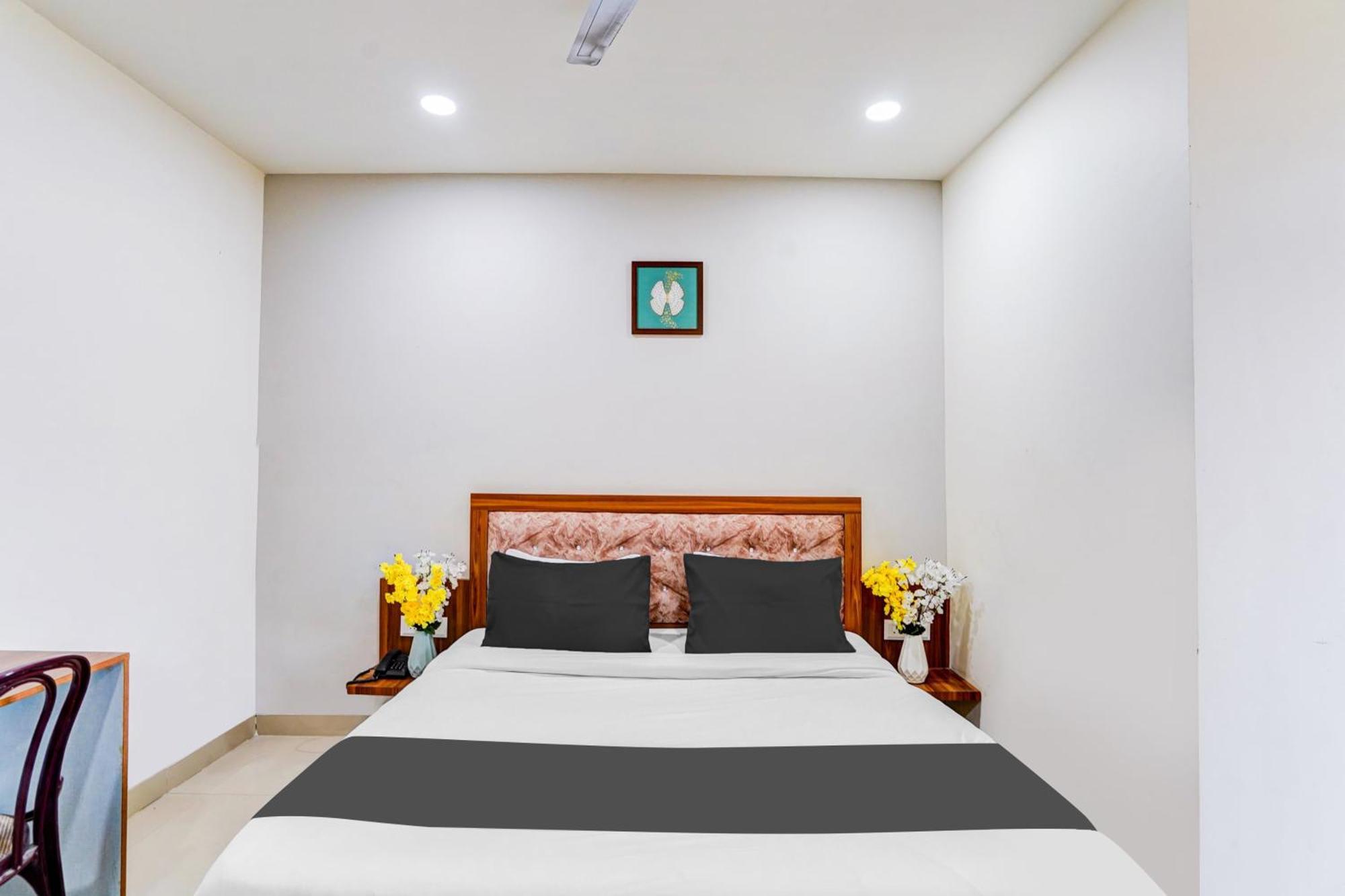 Super Collection O Sector 104 Noida Hotel ภายนอก รูปภาพ
